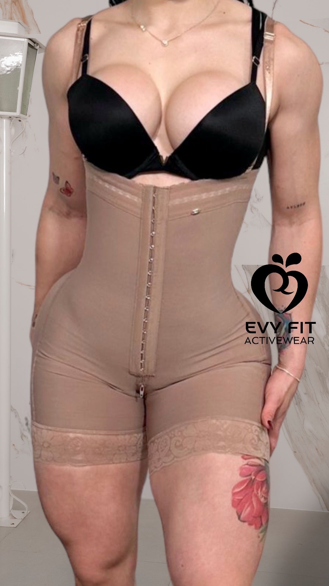 FAJA INVISIBLE COCOA STRAPLESS MEDIA PIERNA CON BROCHES