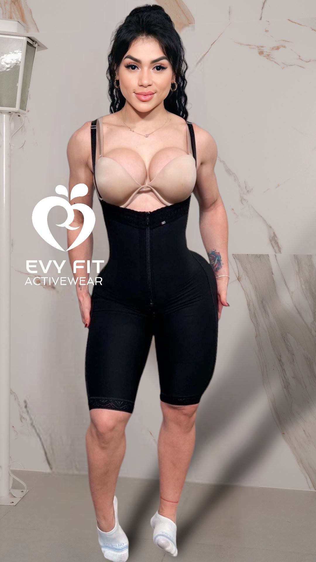 FAJA INVISIBLE STRAPLESS PIERNA LARGA COLOR NEGRO