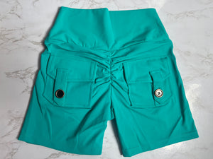 POCKETS SHORTS TURQUOISE GREEN