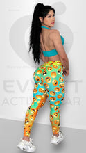 V SCRUNCH EMOJI MATCHING LEGGINGS AND TOP SET