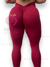 V SCRUNCH WINE CHERRY LEGGINGS